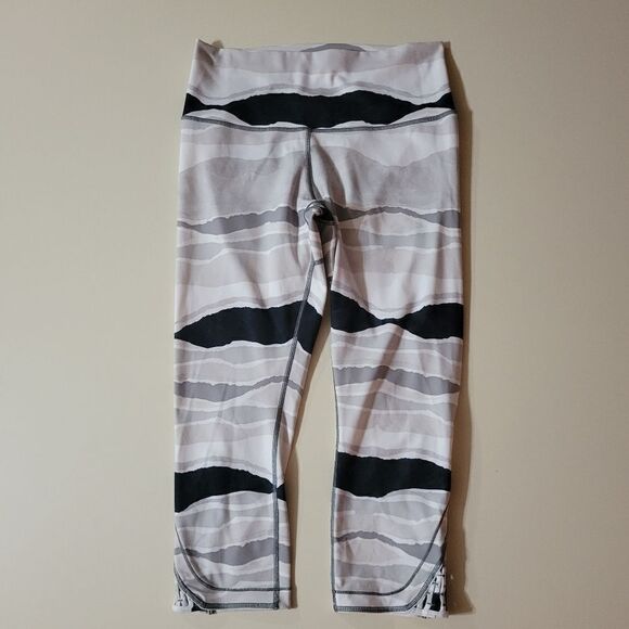 Lululemon Athletica True Self Crop Bleacher Yoga Legging - Picture 6 of 15